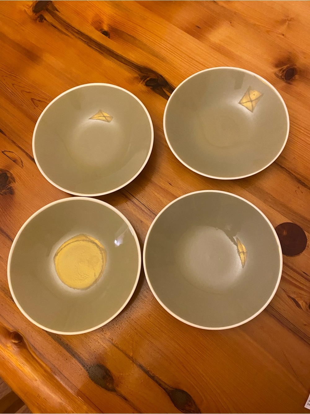 Vintage USA Pottery 7.5" Bowls Set of 4 MCM Sage Green Ceramic Salad Soup Bowls